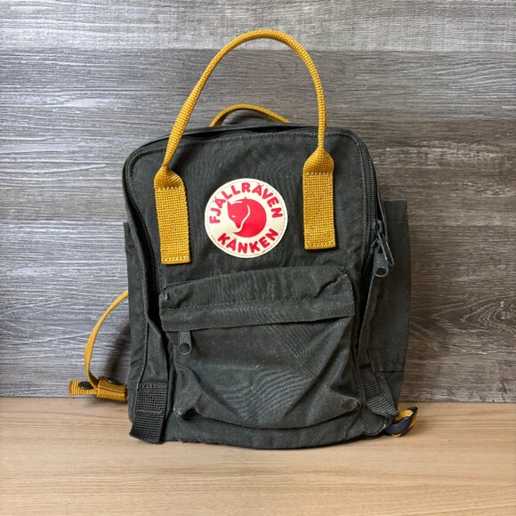 Fjall Raven Kanken Mini Backpack - Picture 1 of 11